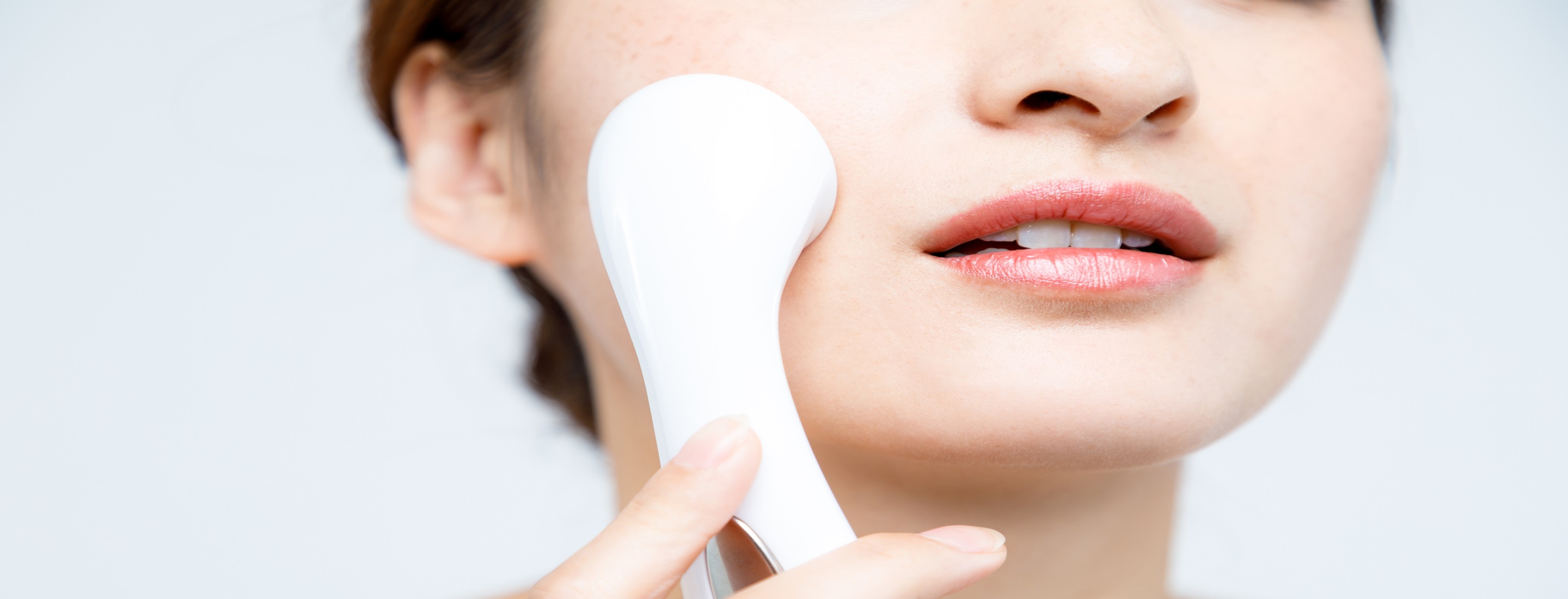 Face Cleansing Device
